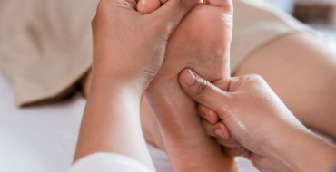 REFLEXOLOGIE COMME SOIN DE SUPPORT EN ONCOLOGIE